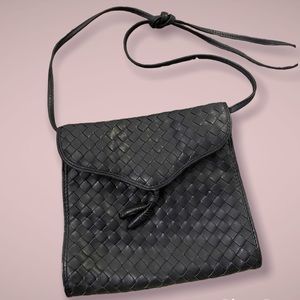 Vintage Black Leather Aspects Purse